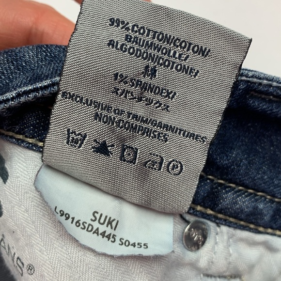 Silver Jeans Suki Bootcut Size 29 Medium wash denim with stretch - Picture 9 of 14